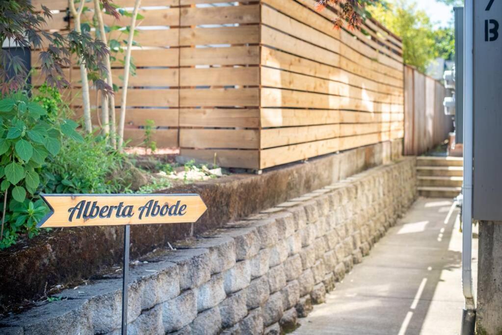 Walkable Apt Next To Restaurants, Bars, And Shops! Portland Bagian luar foto