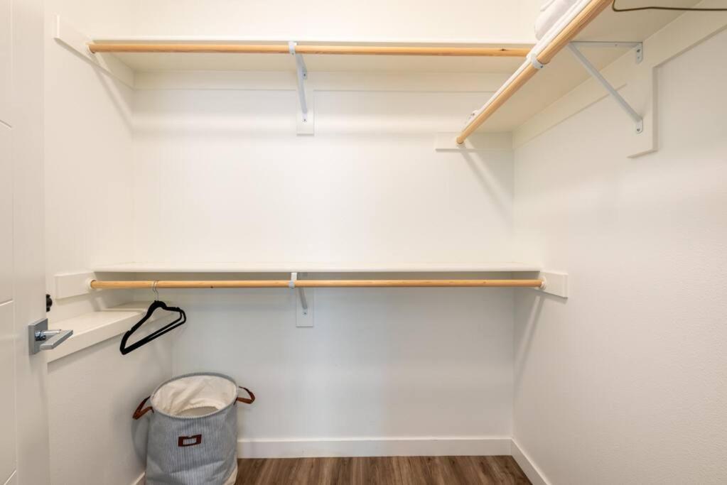 Walkable Apt Next To Restaurants, Bars, And Shops! Portland Bagian luar foto