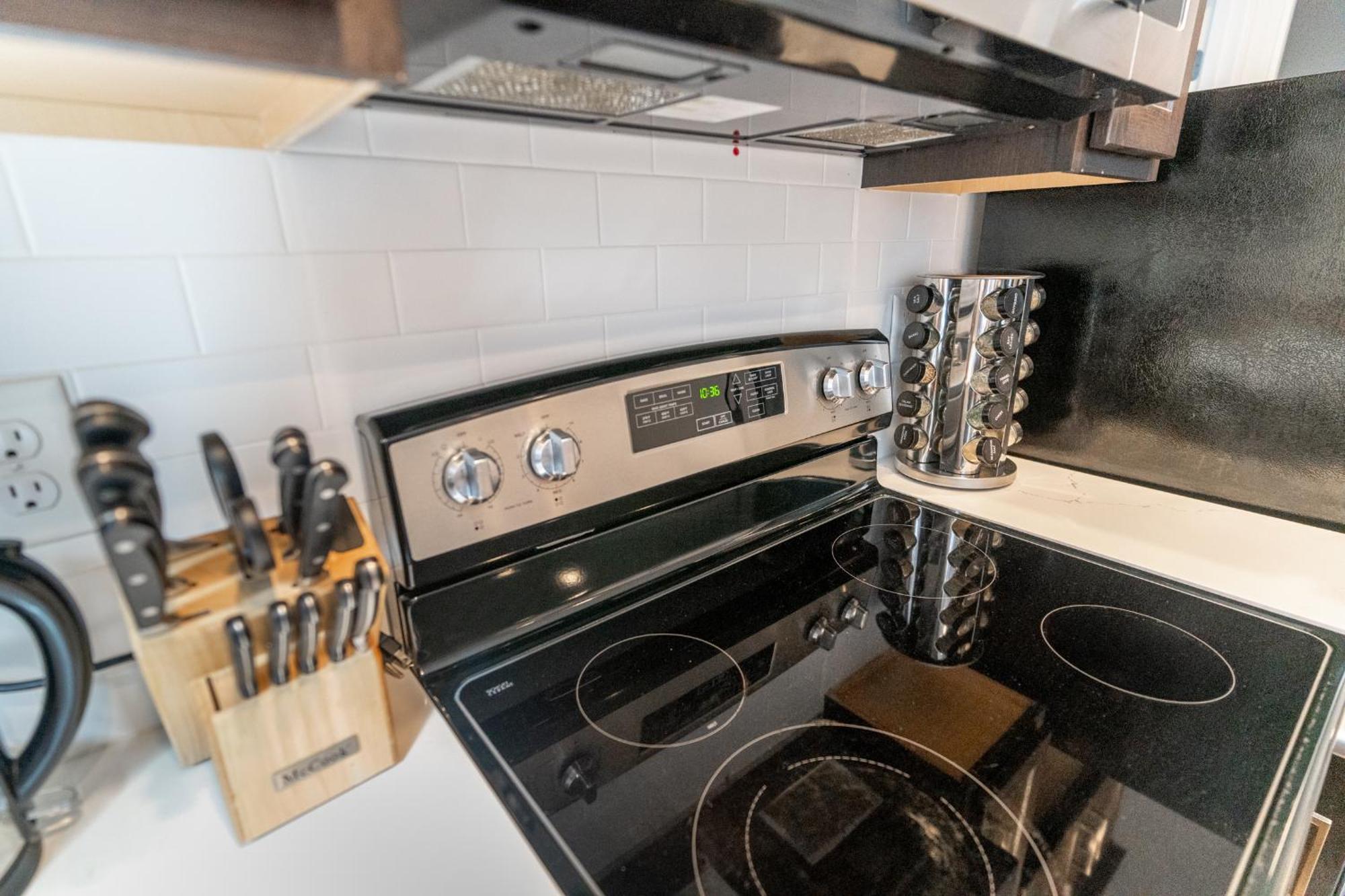 Walkable Apt Next To Restaurants, Bars, And Shops! Portland Bagian luar foto